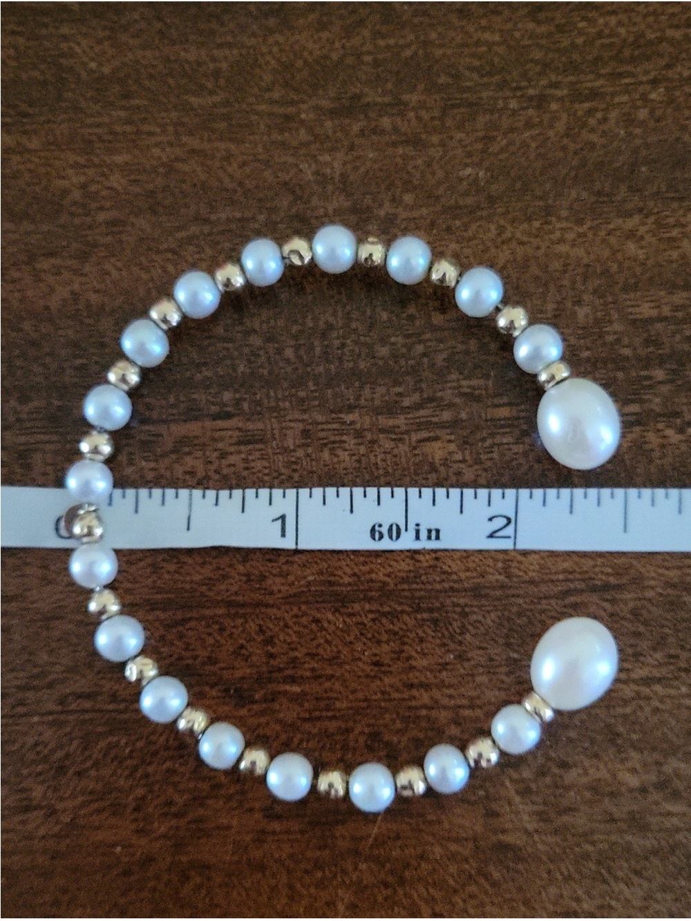 Effy  14k gold  and fresh water preal Open Bangle with White Pearls